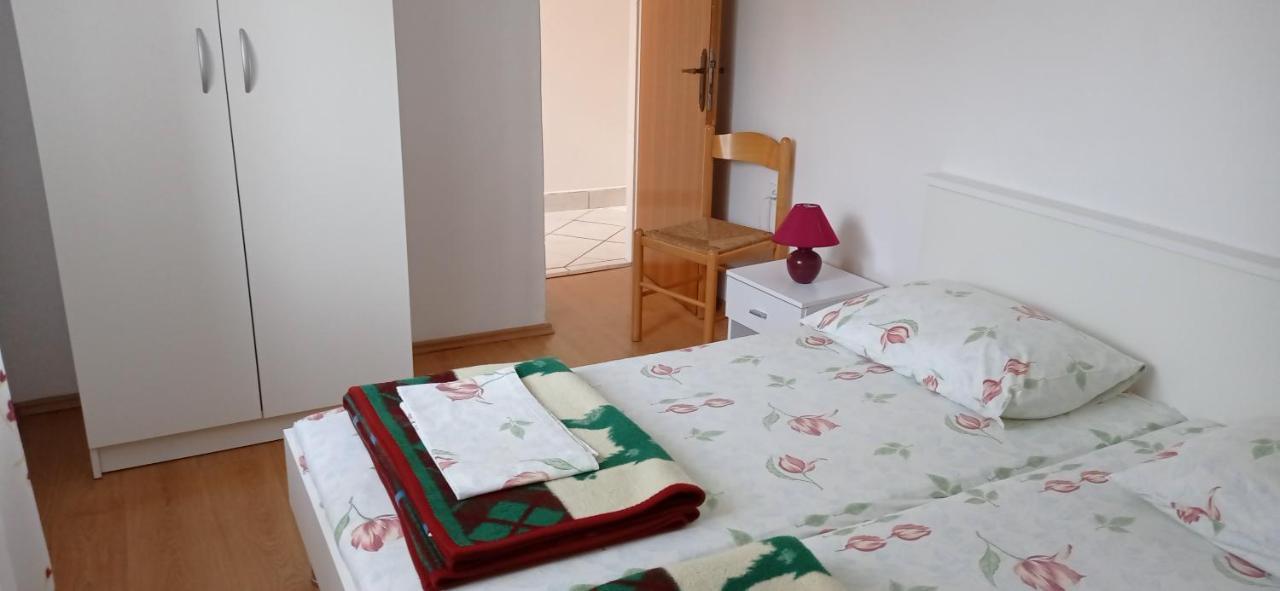 Apartments Tatjana Martinšćica المظهر الخارجي الصورة