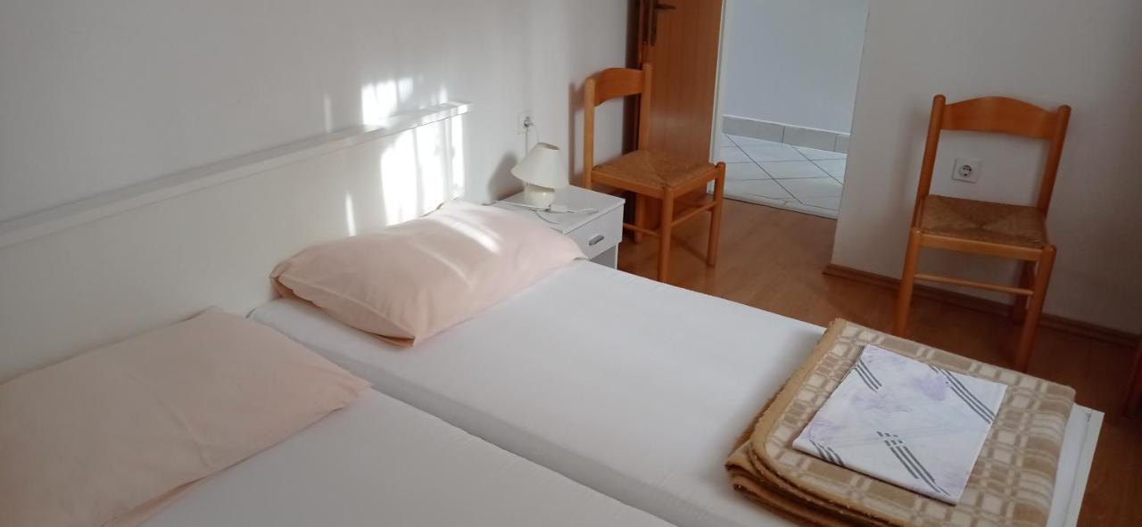 Apartments Tatjana Martinšćica المظهر الخارجي الصورة