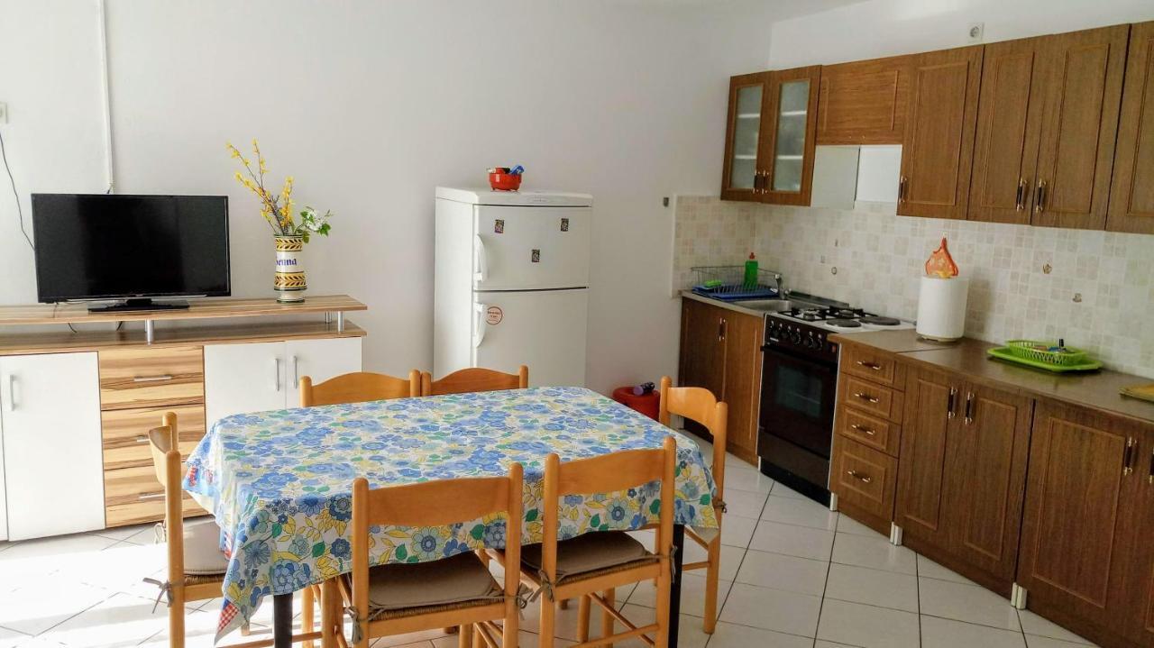Apartments Tatjana Martinšćica المظهر الخارجي الصورة